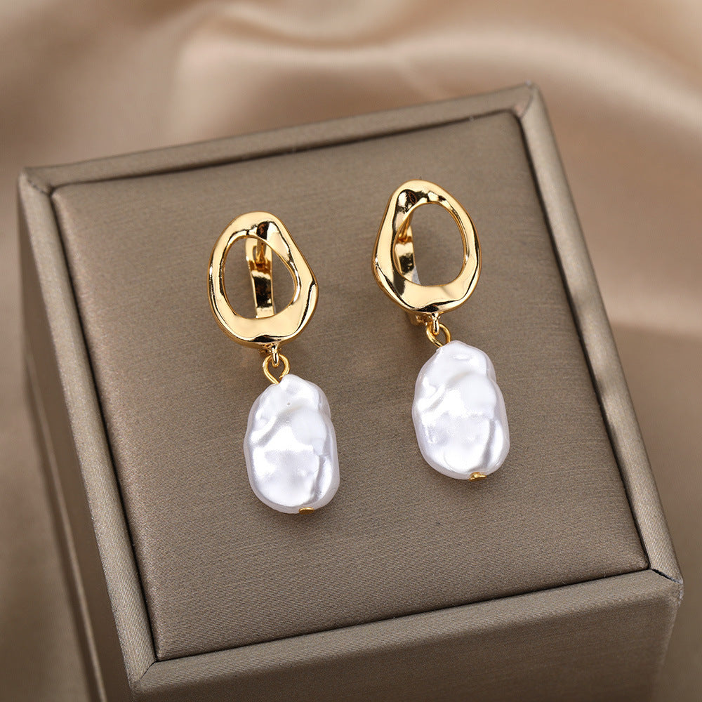 New Freshwater Pearl Earrings Of The Same Design