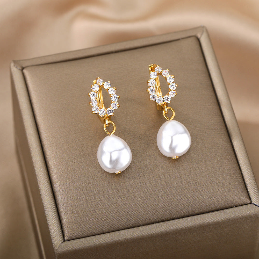 New Freshwater Pearl Earrings Of The Same Design